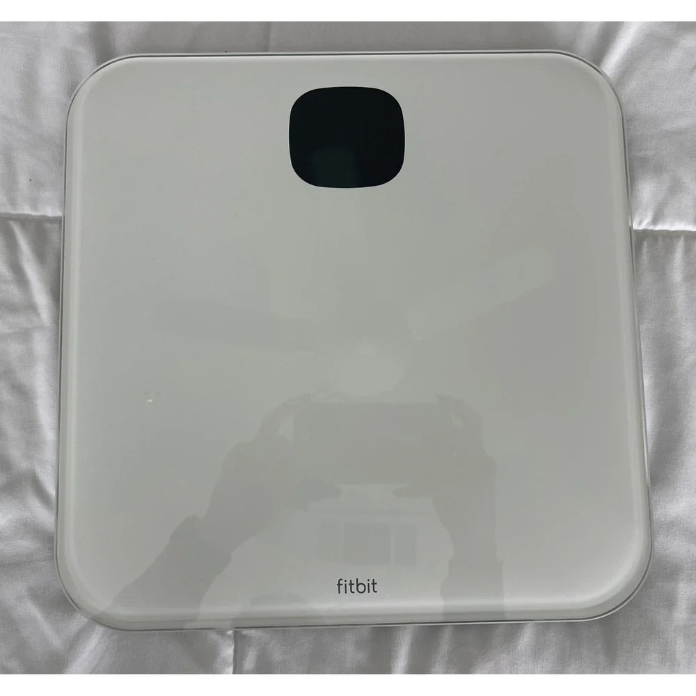 Fitbit FB203 Body‎ Scale Digital Weight Scale White Glass Top